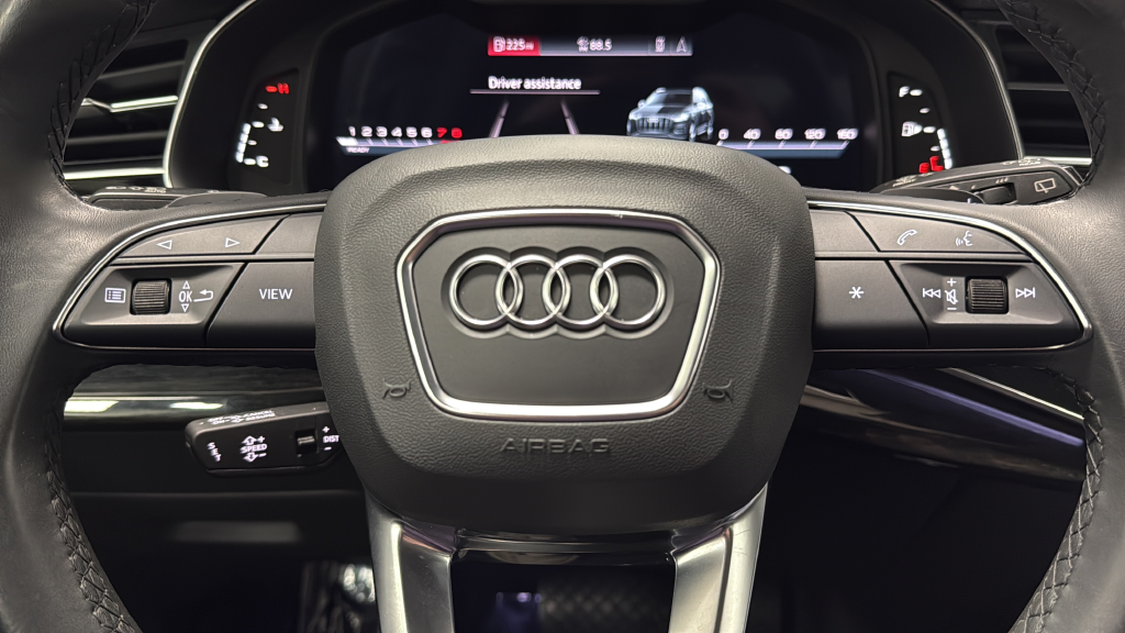 2023 Audi Q7 45 Premium quattro