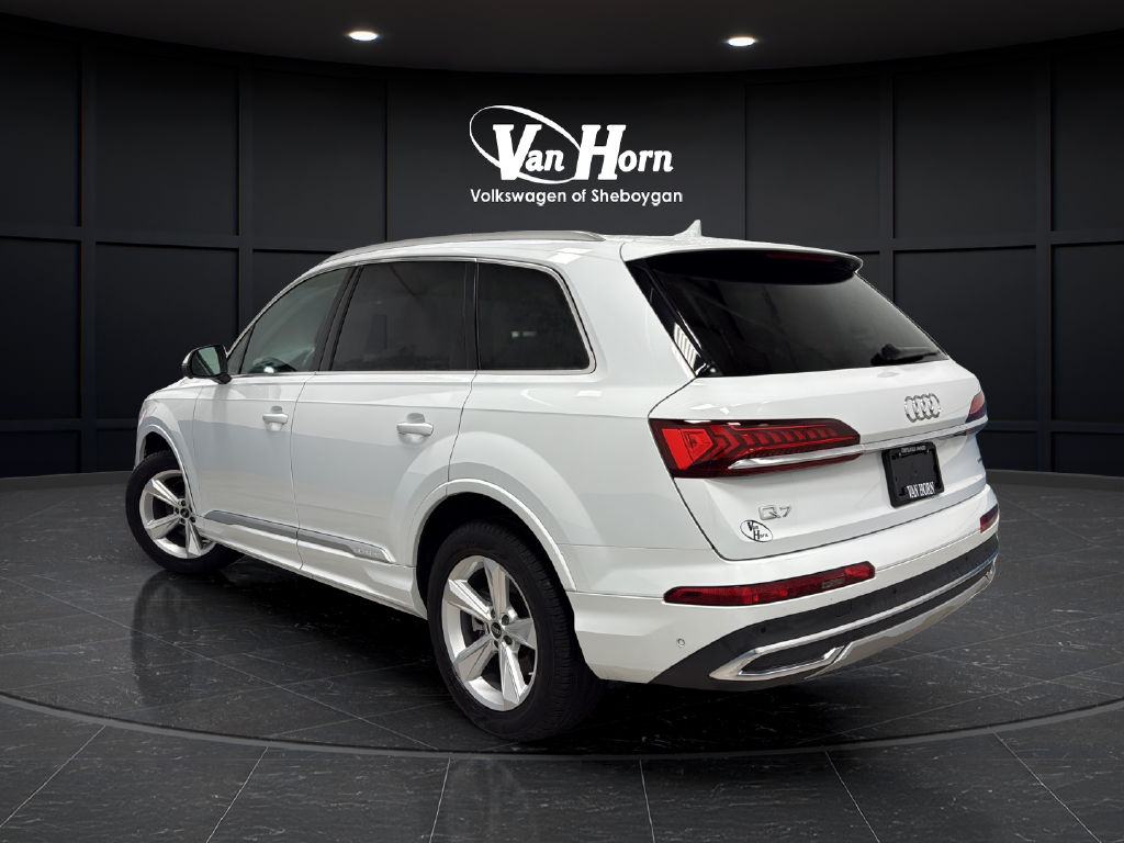 2023 Audi Q7 45 Premium quattro