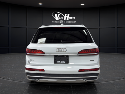 2023 Audi Q7 45 Premium quattro