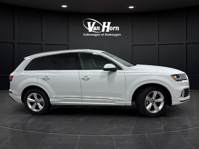 2023 Audi Q7 45 Premium quattro