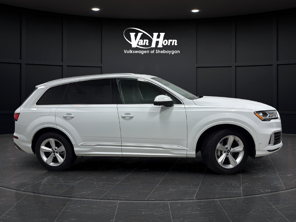 2023 Audi Q7 45 Premium quattro