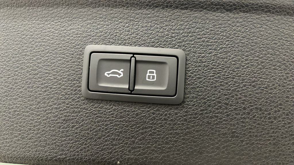 2024 Audi Q5 e 55 Premium Plus S Line
