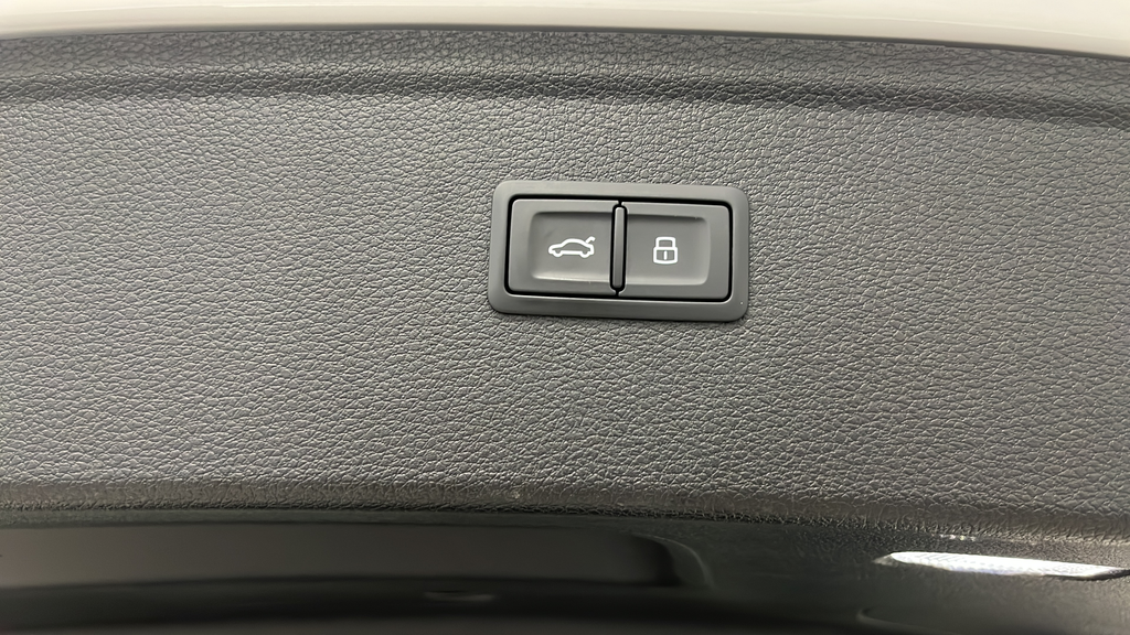 2025 Audi Q5 e 55 Premium Plus S Line
