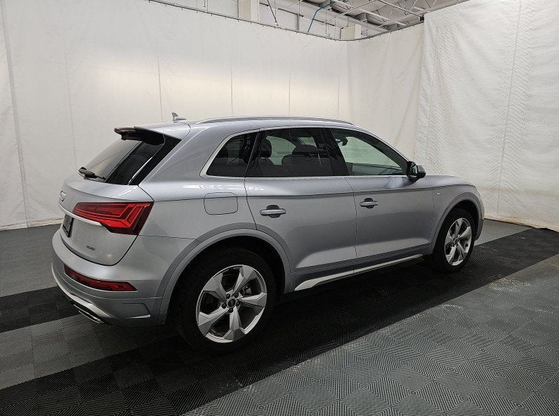 2024 Audi Q5 45 S line Premium quattro