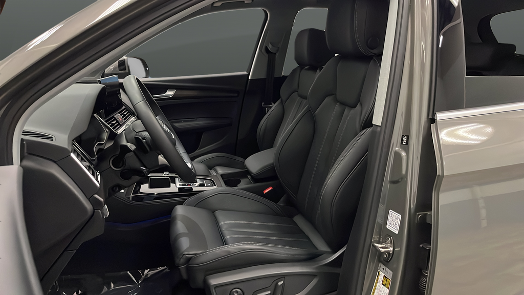 2025 Audi Q5 45 S line Premium Plus quattro