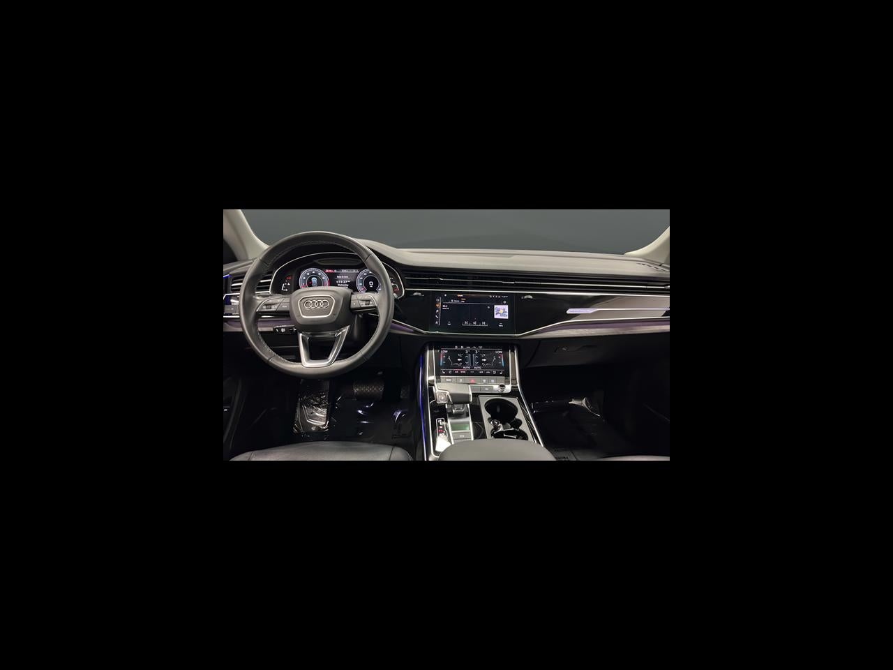 2023 Audi Q8 55 Premium Plus quattro