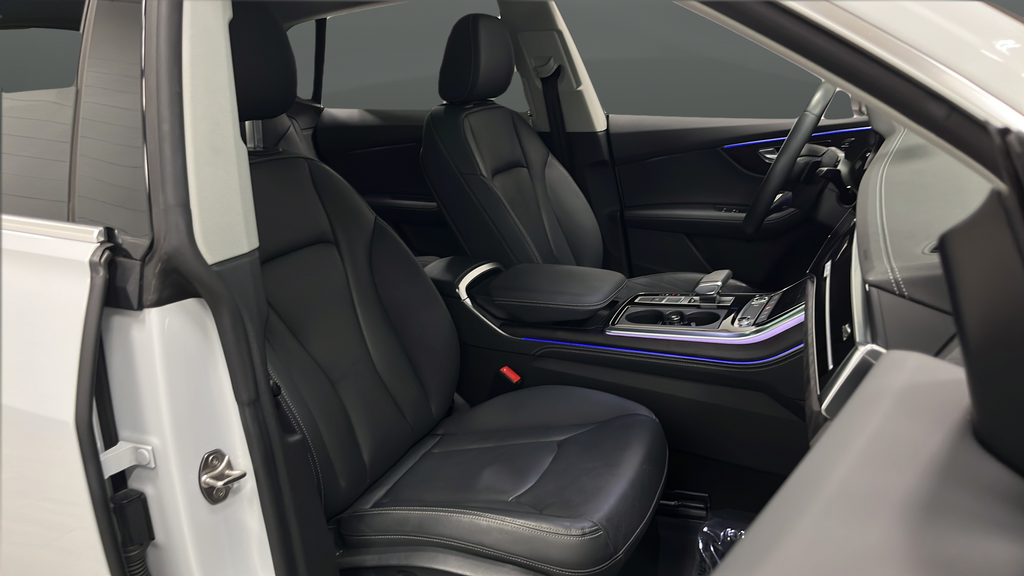 2023 Audi Q8 55 Premium Plus quattro