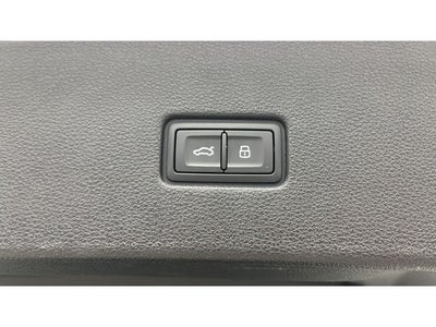 2023 Audi Q8 55 Premium Plus quattro