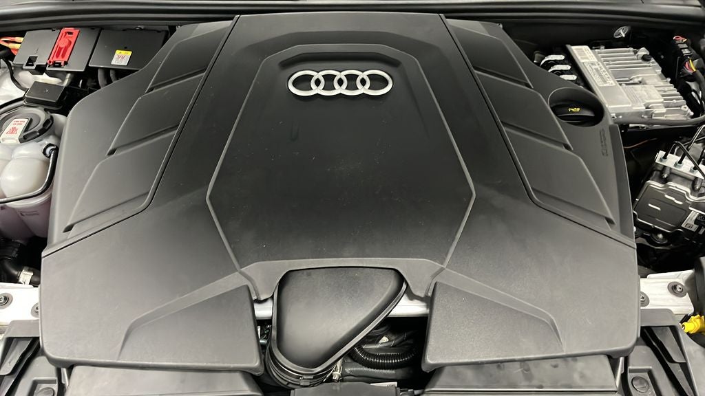2023 Audi Q8 55 Premium Plus quattro