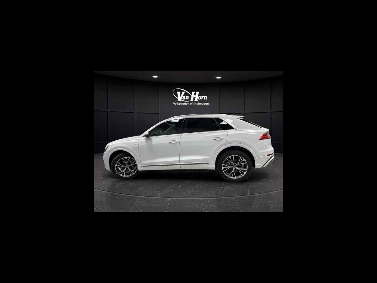 2023 Audi Q8 55 Premium Plus quattro