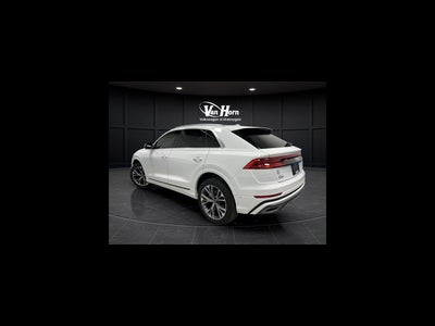 2023 Audi Q8 55 Premium Plus quattro