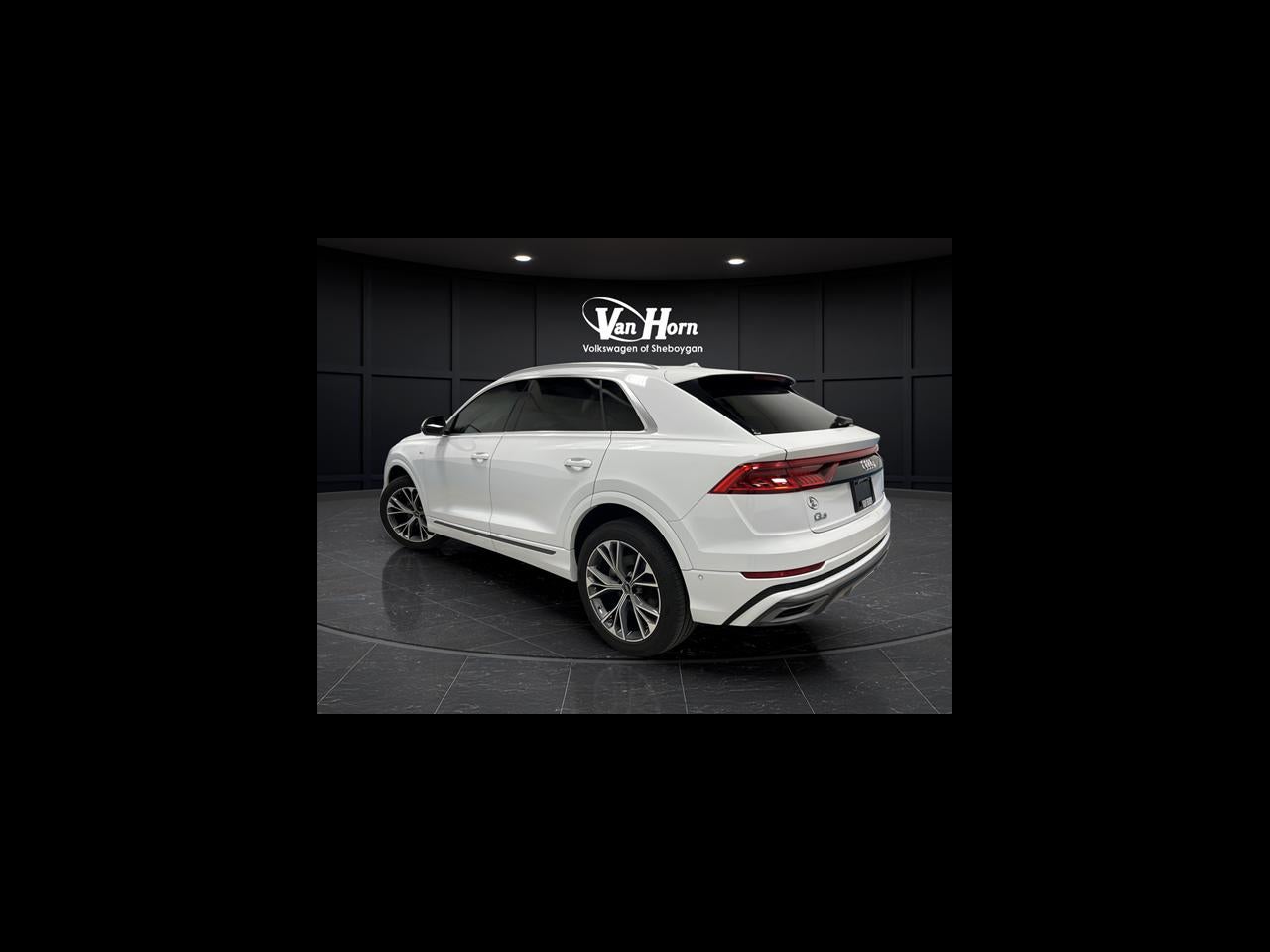 2023 Audi Q8 55 Premium Plus quattro