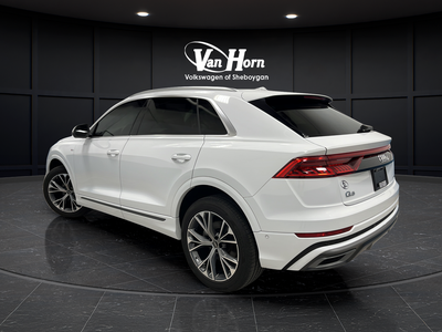2023 Audi Q8 55 Premium Plus quattro
