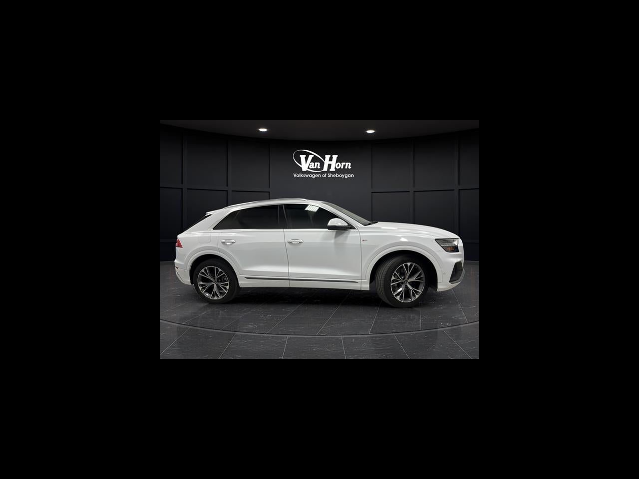 2023 Audi Q8 55 Premium Plus quattro