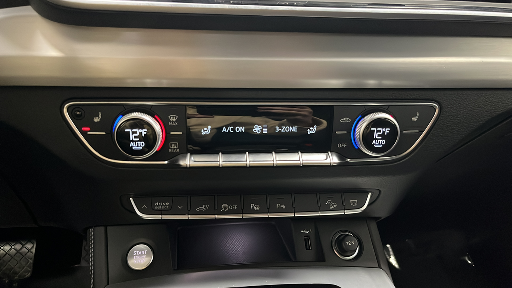 2024 Audi Q5 e 55 Prestige S Line