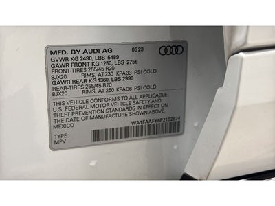 2023 Audi Q5 45 S line Prestige quattro