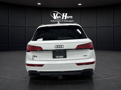 2023 Audi Q5 45 S line Prestige quattro