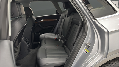 2023 Audi Q5 45 S line Premium quattro
