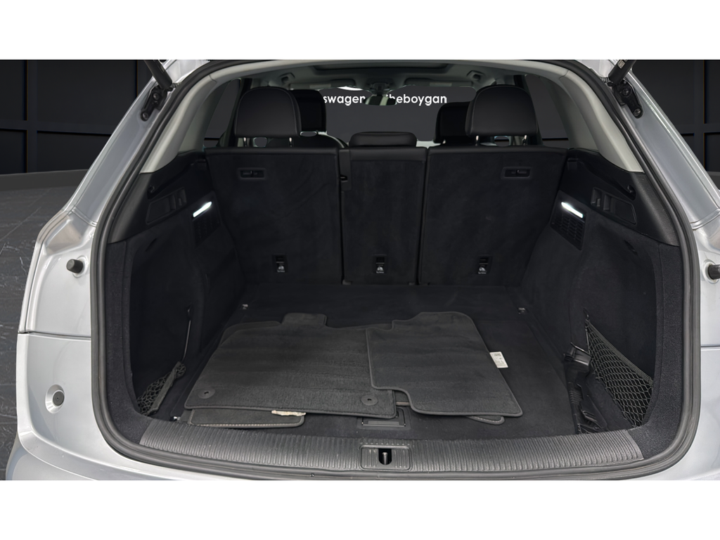 2023 Audi Q5 45 S line Premium quattro