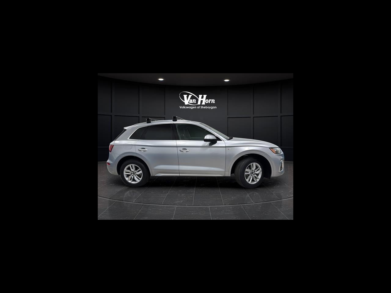 2023 Audi Q5 45 S line Premium quattro