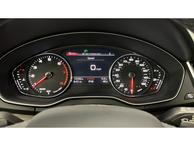 2022 Audi Q5 45 S line Premium quattro