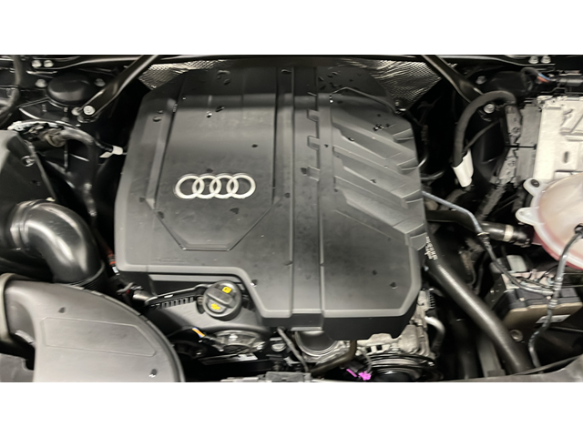 2022 Audi Q5 45 S line Premium quattro