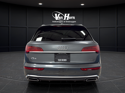 2023 Audi Q5 45 S line Premium quattro