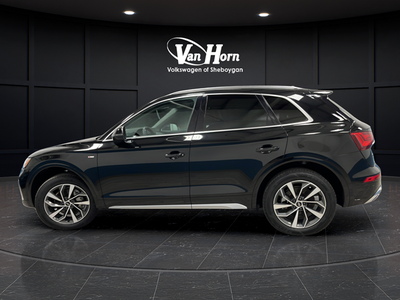 2023 Audi Q5 45 S line Premium quattro