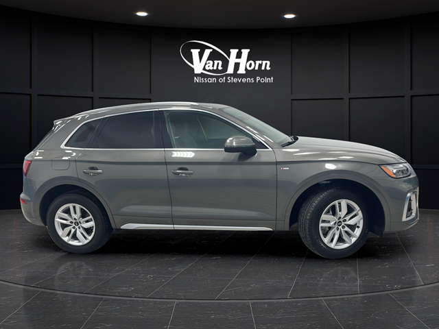 2024 Audi Q5 45 S line Premium quattro