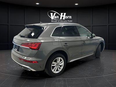2024 Audi Q5 45 S line Premium quattro