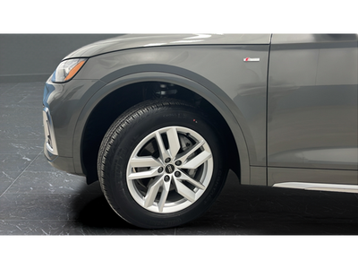 2024 Audi Q5 45 S line Premium quattro