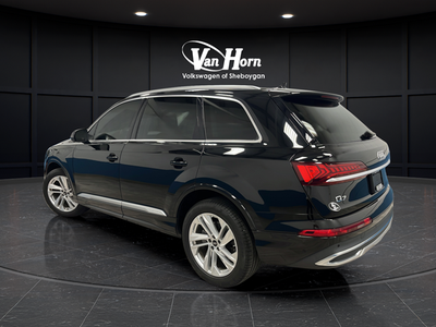 2023 Audi Q7 45 Premium Plus quattro