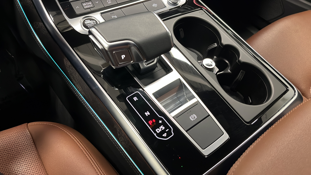 2023 Audi Q7 45 Premium Plus quattro