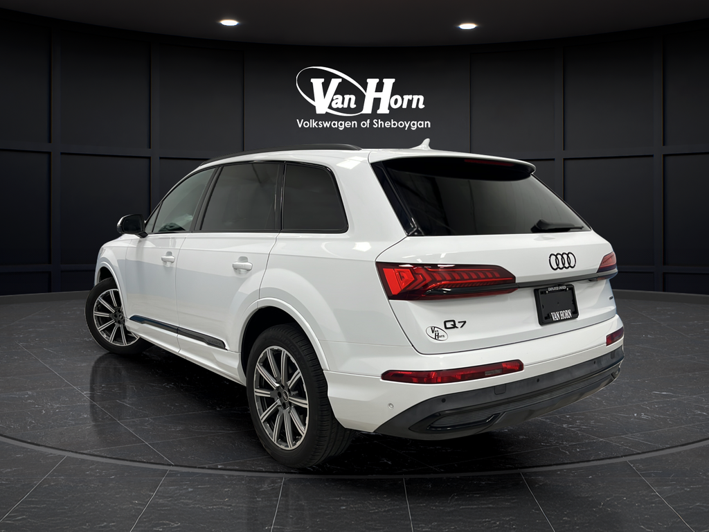 2023 Audi Q7 45 Premium Plus quattro