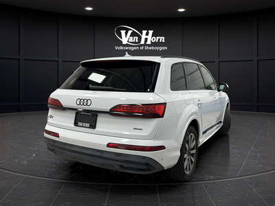 2023 Audi Q7 45 Premium Plus quattro