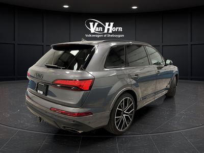 2025 Audi Q7 55 Premium Plus quattro