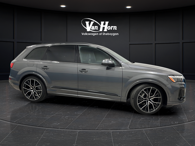 2025 Audi Q7 55 Premium Plus quattro