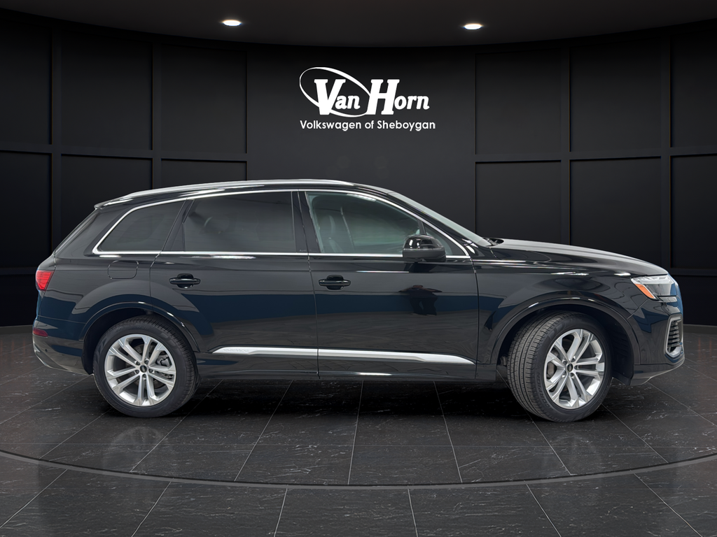 2025 Audi Q7 55 Premium Plus quattro