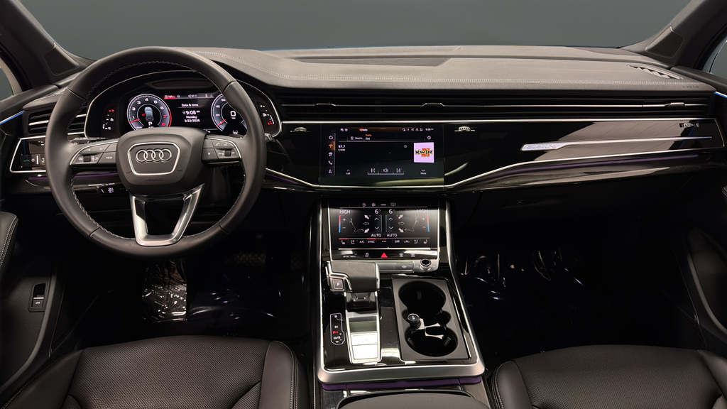 2025 Audi Q7 55 Premium Plus quattro