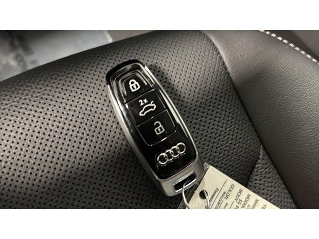 2025 Audi Q7 55 Premium Plus quattro