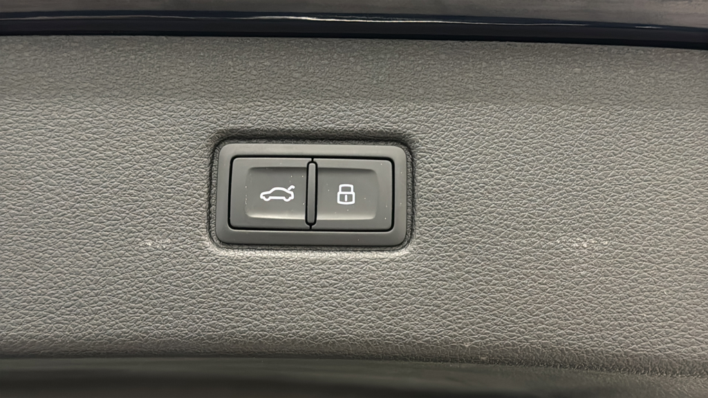 2025 Audi Q7 55 Premium Plus quattro