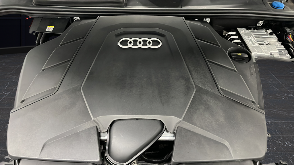 2025 Audi Q7 55 Premium Plus quattro
