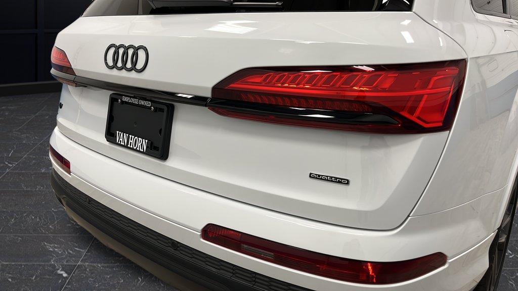 2025 Audi Q7 55 Premium Plus quattro