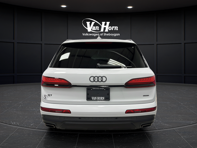 2025 Audi Q7 55 Premium Plus quattro