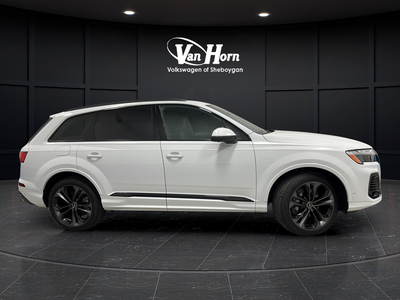 2025 Audi Q7 55 Premium Plus quattro