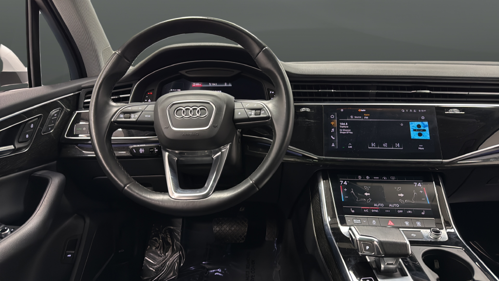 2022 Audi Q7 55 Premium Plus quattro