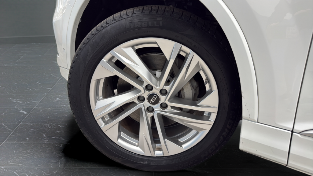 2022 Audi Q7 55 Premium Plus quattro