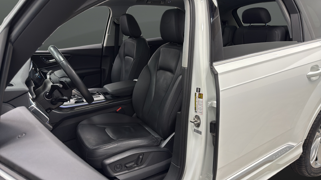 2022 Audi Q7 55 Premium Plus quattro