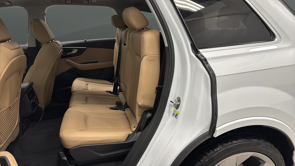 2021 Audi Q7 55 Prestige quattro