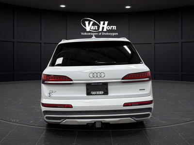 2021 Audi Q7 55 Prestige quattro